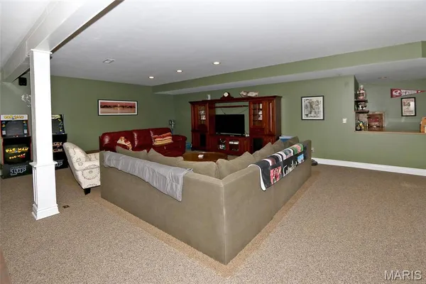 $650,000 | 589 Wetherby Terrace Drive, Ballwin, MO 63021