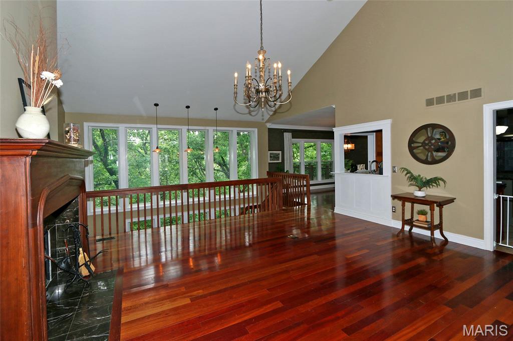 589 Wetherby Terrace Drive Ballwin, MO 63021 - Photo 3 of 43