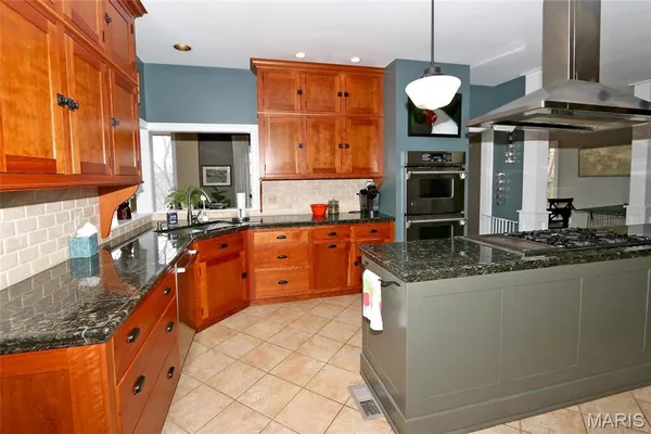 $650,000 | 589 Wetherby Terrace Drive, Ballwin, MO 63021