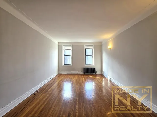 $2,456 | 44-01 34th Avenue, Unit 4E | Astoria