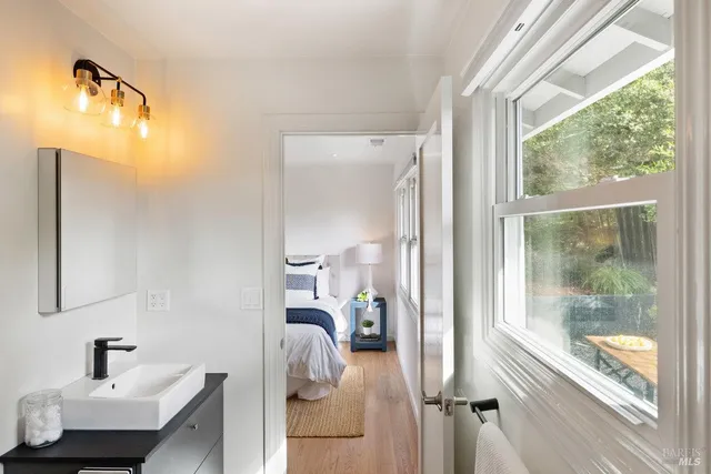 $1,275,000 | 40 Hacienda Court, San Rafael, CA 94901