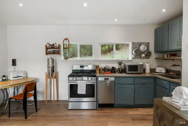 $1,275,000 | 40 Hacienda Court, San Rafael, CA 94901