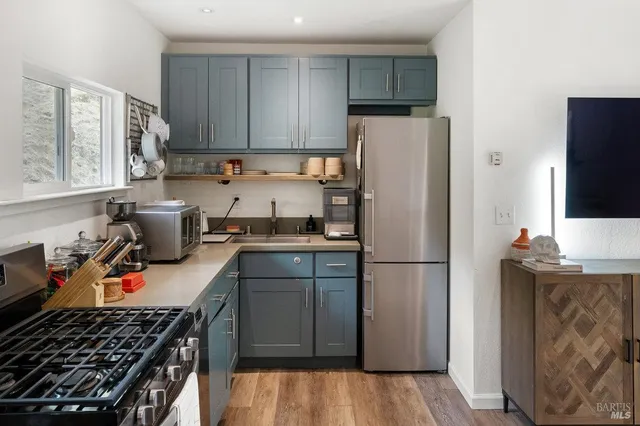 $1,275,000 | 40 Hacienda Court, San Rafael, CA 94901