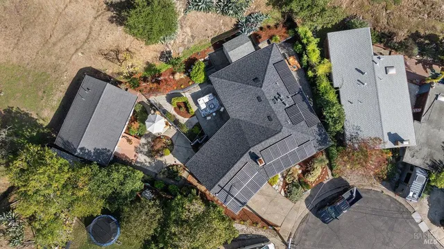 $1,275,000 | 40 Hacienda Court, San Rafael, CA 94901
