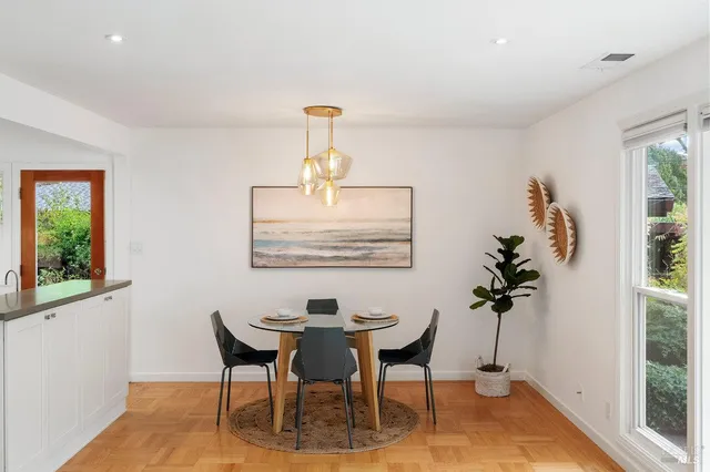 $1,275,000 | 40 Hacienda Court, San Rafael, CA 94901