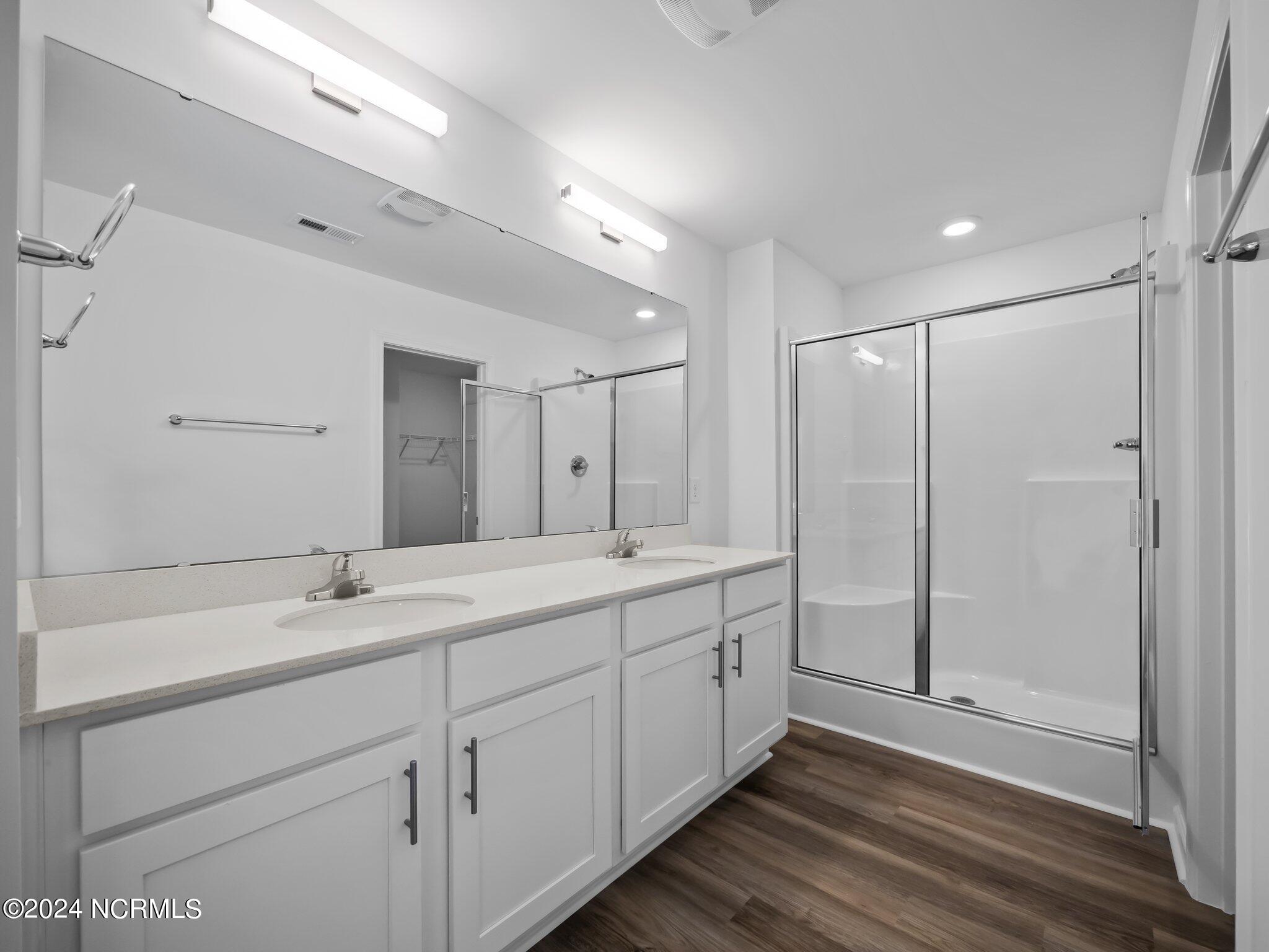 227 Clear View School Road Jacksonville, NC 28540 - Photo 24 of 26 HP4PrimaryBath2ndFl