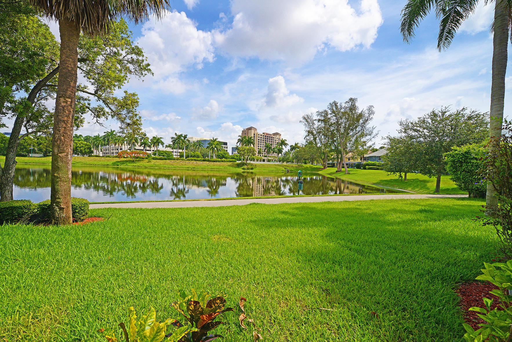 5127 Pointe Alexis Boca Raton, FL 33431 - Photo 4 of 38 DSC_0721A