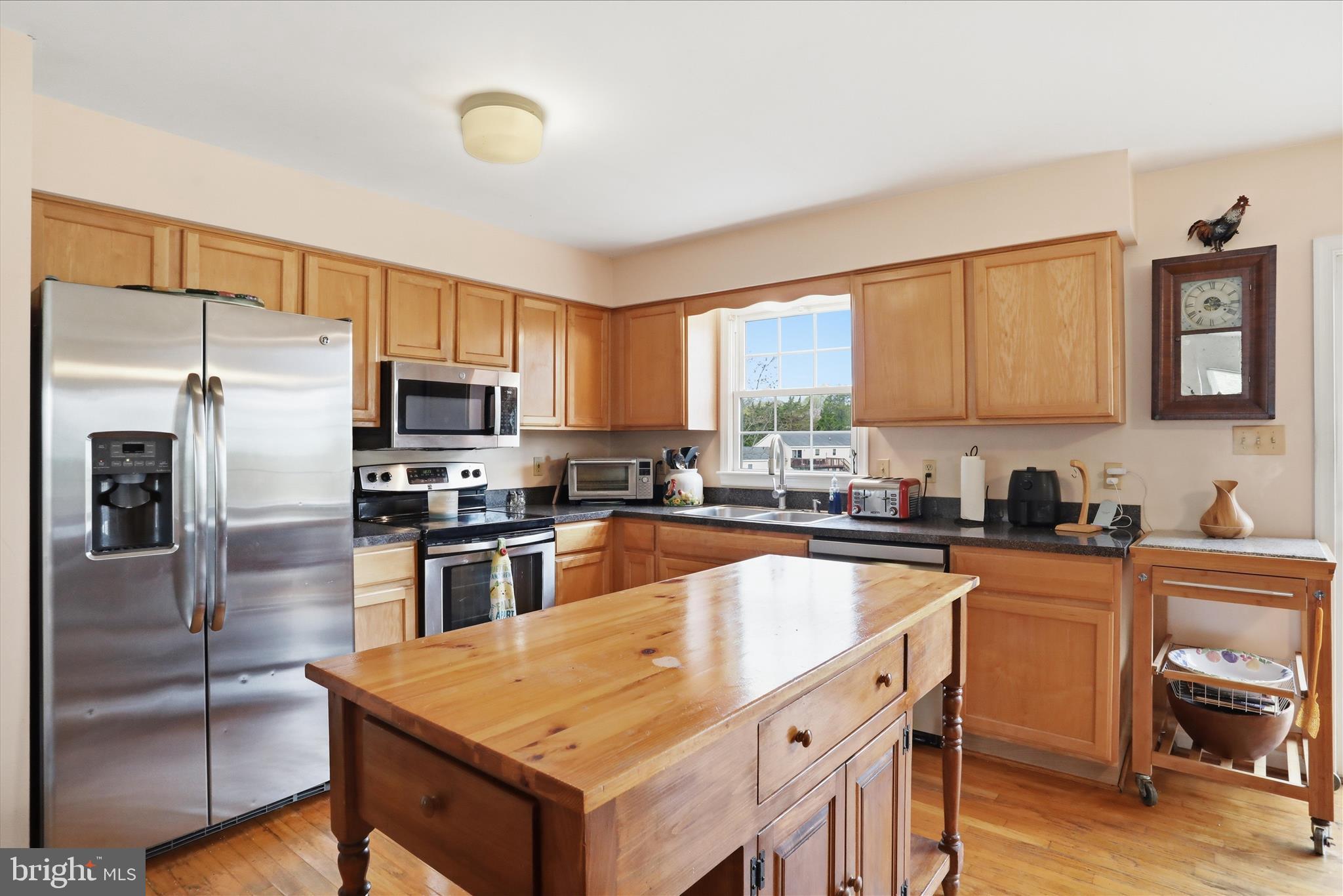 8117 Bailey Road Warrenton, VA 20186 - Photo 12 of 46