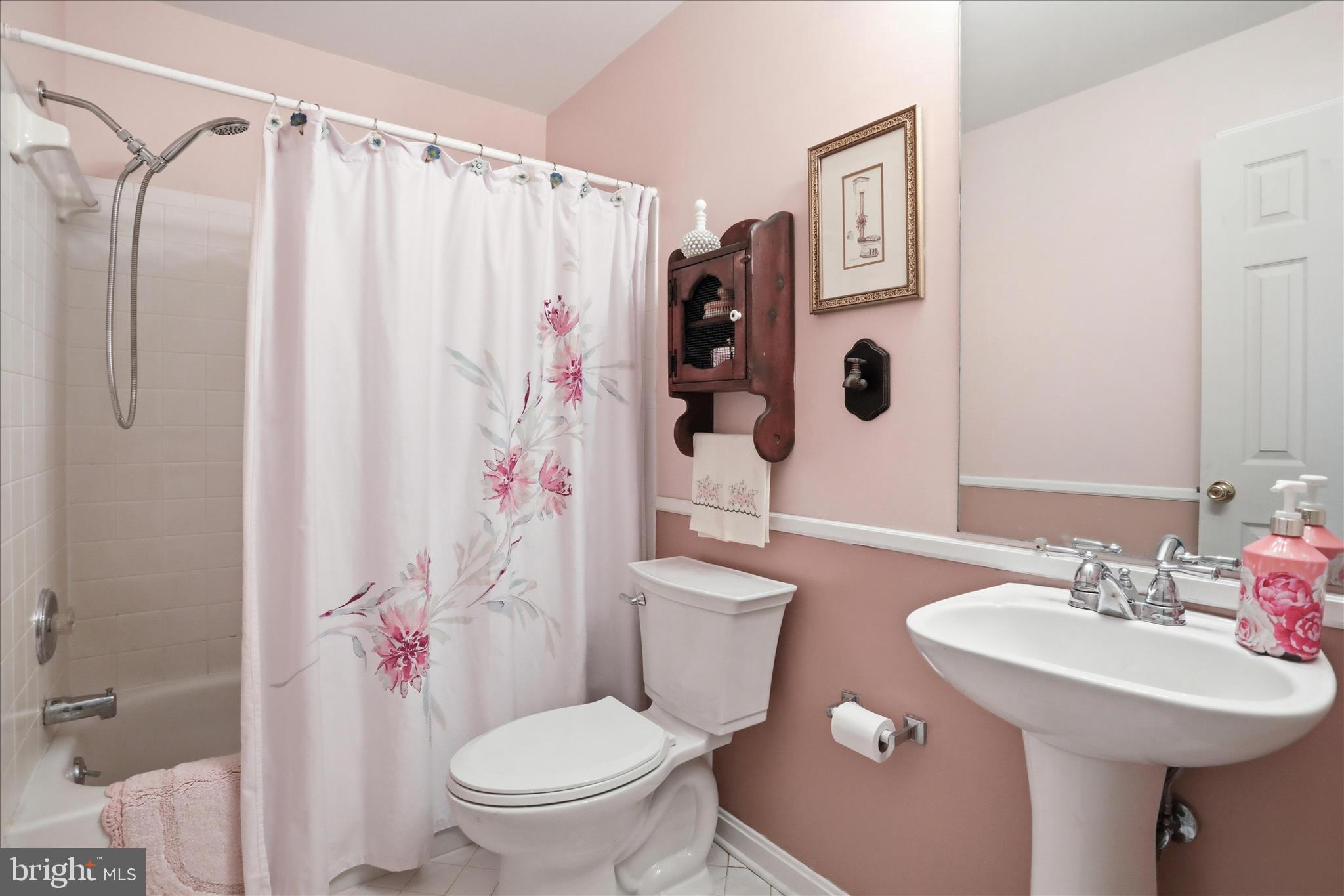 8117 Bailey Road Warrenton, VA 20186 - Photo 16 of 46