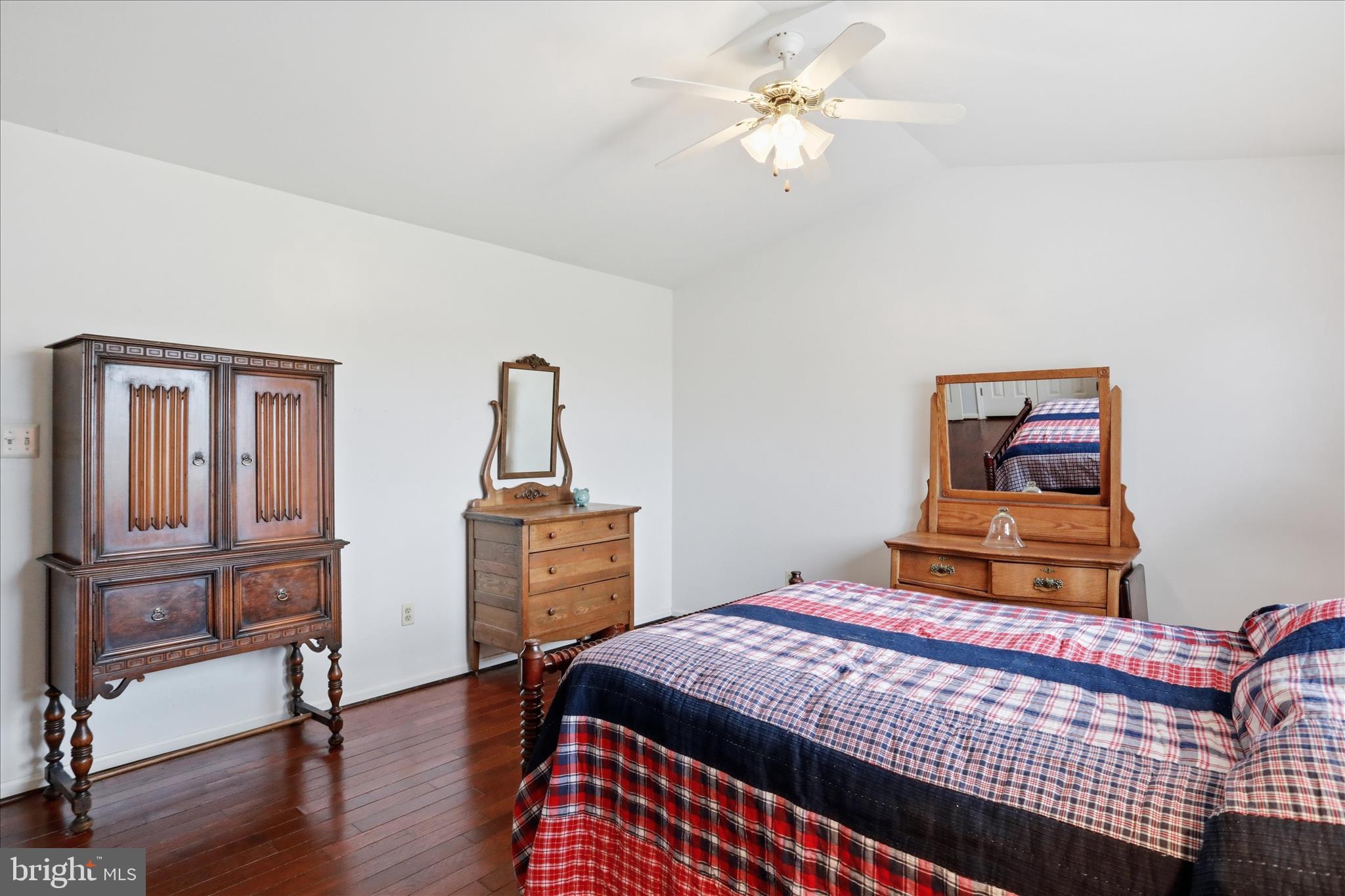 8117 Bailey Road Warrenton, VA 20186 - Photo 23 of 46