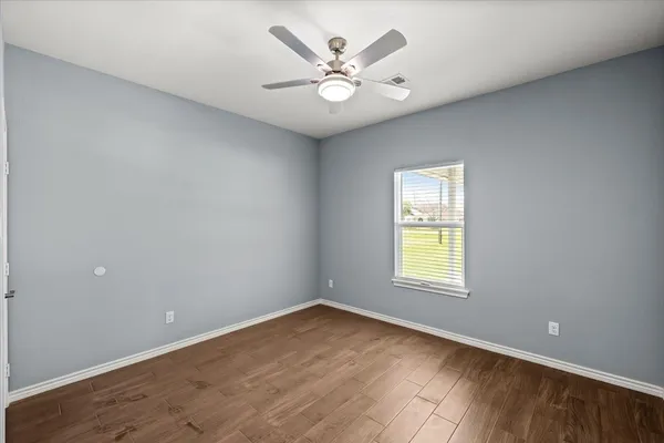 $1,800 | 6105 Avenue L, Unit C, Santa Fe, TX 77510