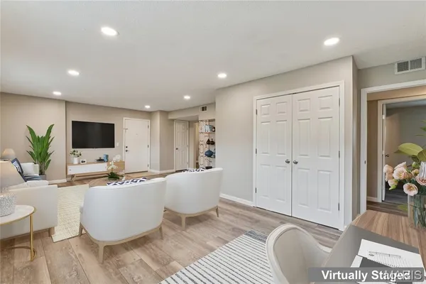 $120,000 | 76 Lemans Court, Unit 761, Lake St. Louis, MO 63367