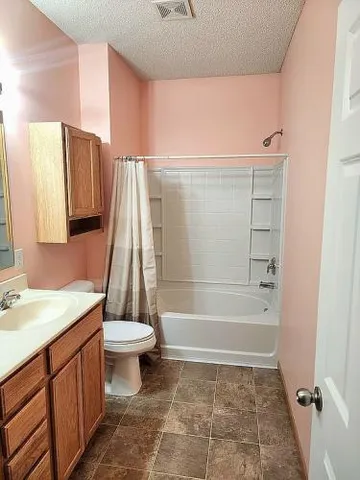 $249,500 | 15652 Emerald Drive North, Unit 3, Hugo, MN 55038