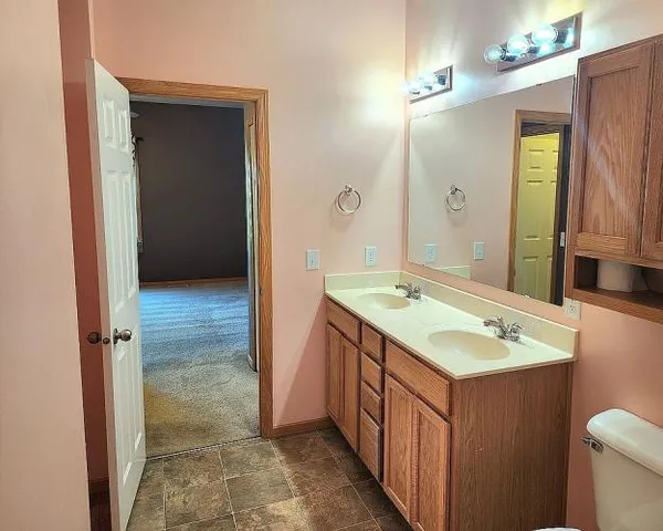 $249,500 | 15652 Emerald Drive North, Unit 3, Hugo, MN 55038