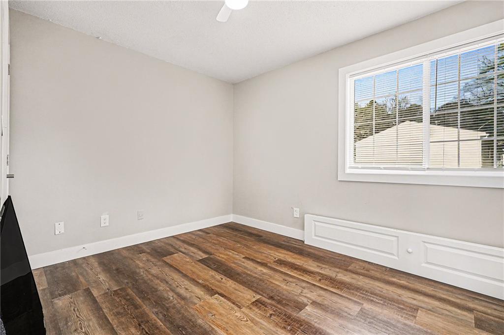 405 Fairburn Road Southwest, Unit 231 Atlanta, GA 30331 - Photo 9 of 16 a view of a window in a room