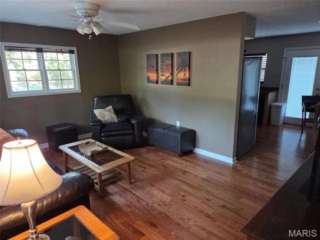 $180,000 | 202 Dogwood Drive, Cuba, MO 65453