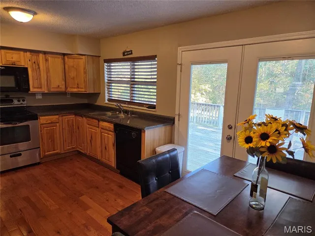 $180,000 | 202 Dogwood Drive, Cuba, MO 65453