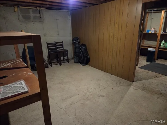 $180,000 | 202 Dogwood Drive, Cuba, MO 65453