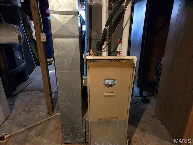 $180,000 | 202 Dogwood Drive, Cuba, MO 65453