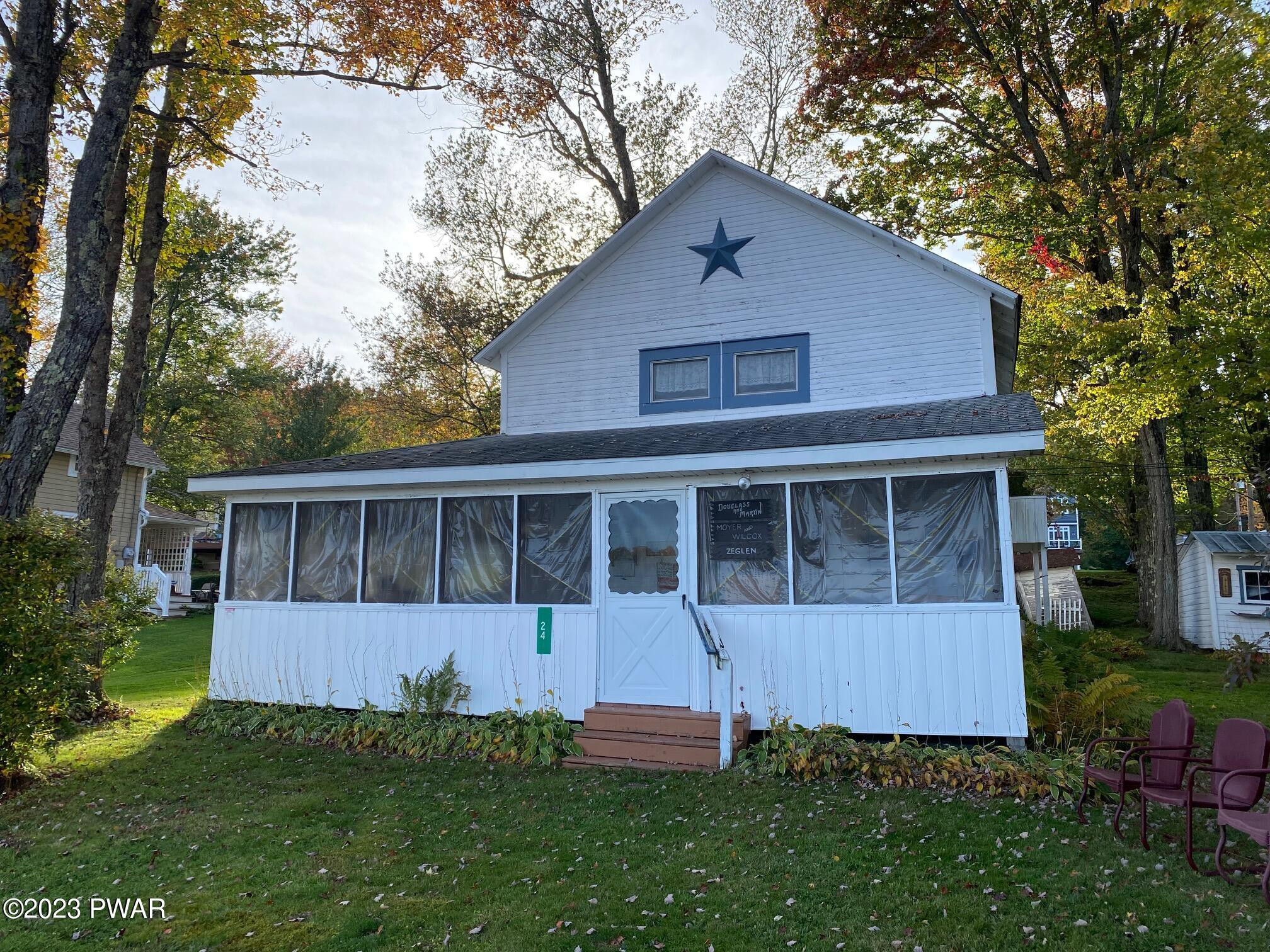 24 West Shore Road Waymart, PA 18472 - Photo 7 of 31