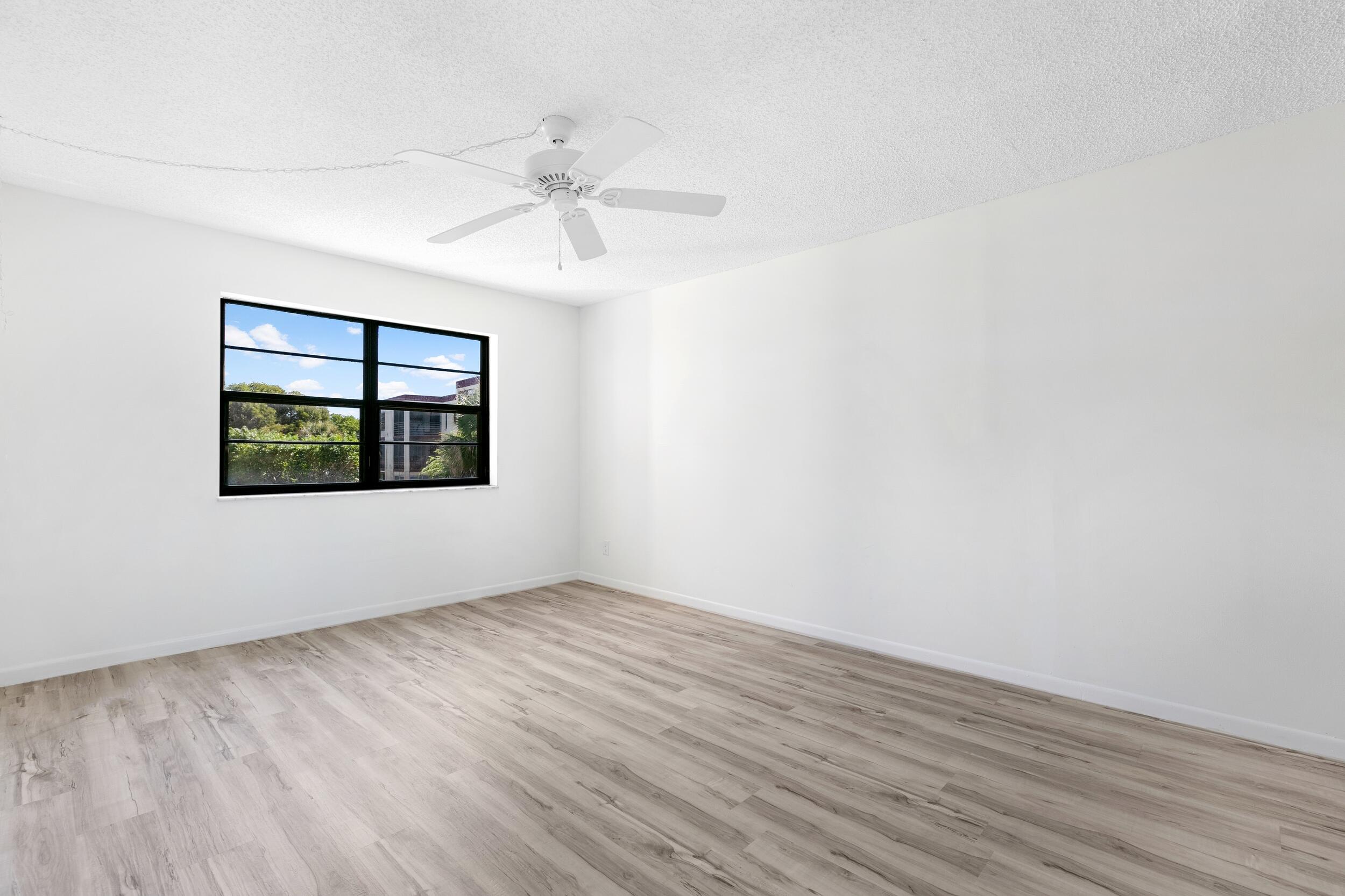 9233 Southwest 8th Street, Unit 316 Boca Raton, FL 33428 - Photo 11 of 20 Master Bed 1