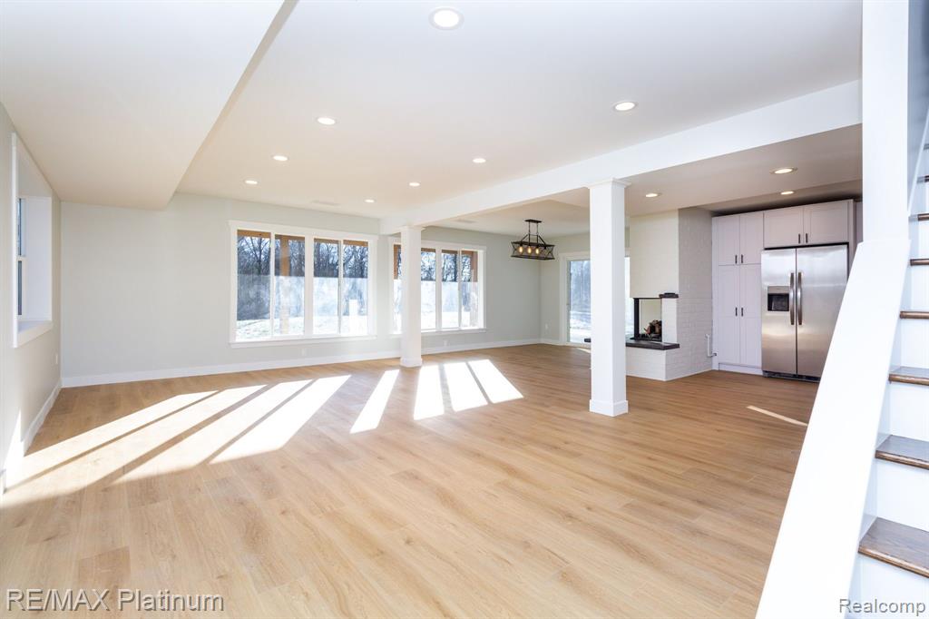 14875 Holmes Road Gregory, MI 48137 - Photo 6 of 73