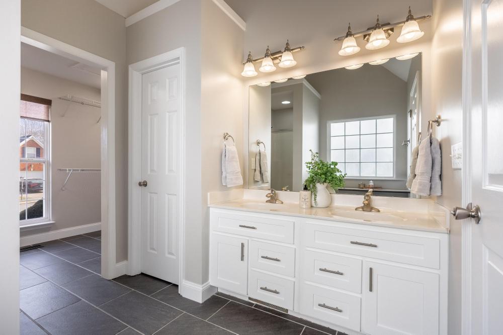 8236 Witherow Way Ooltewah, TN 37363 - Photo 19 of 39 2026_03_March_8236_Witherow_Way_0028