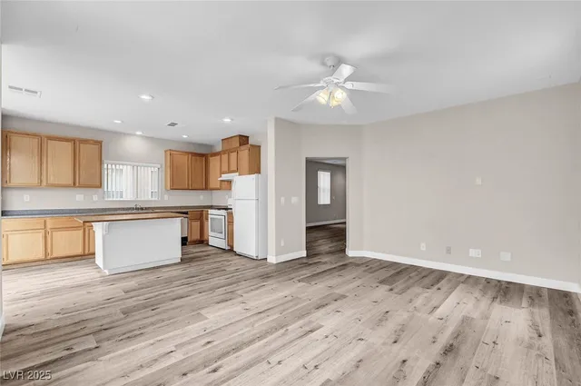 $2,372 | 4857 Eureka Diamond Court, Las Vegas, NV 89139