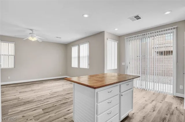 $2,372 | 4857 Eureka Diamond Court, Las Vegas, NV 89139