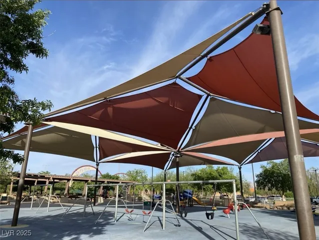 $2,372 | 4857 Eureka Diamond Court, Las Vegas, NV 89139