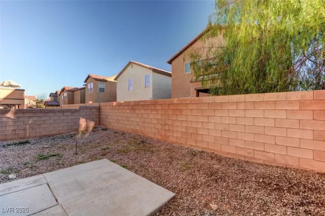 $2,372 | 4857 Eureka Diamond Court, Las Vegas, NV 89139
