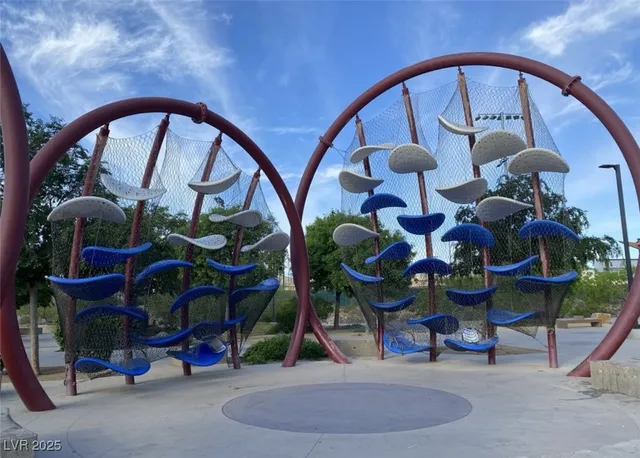 $2,372 | 4857 Eureka Diamond Court, Las Vegas, NV 89139