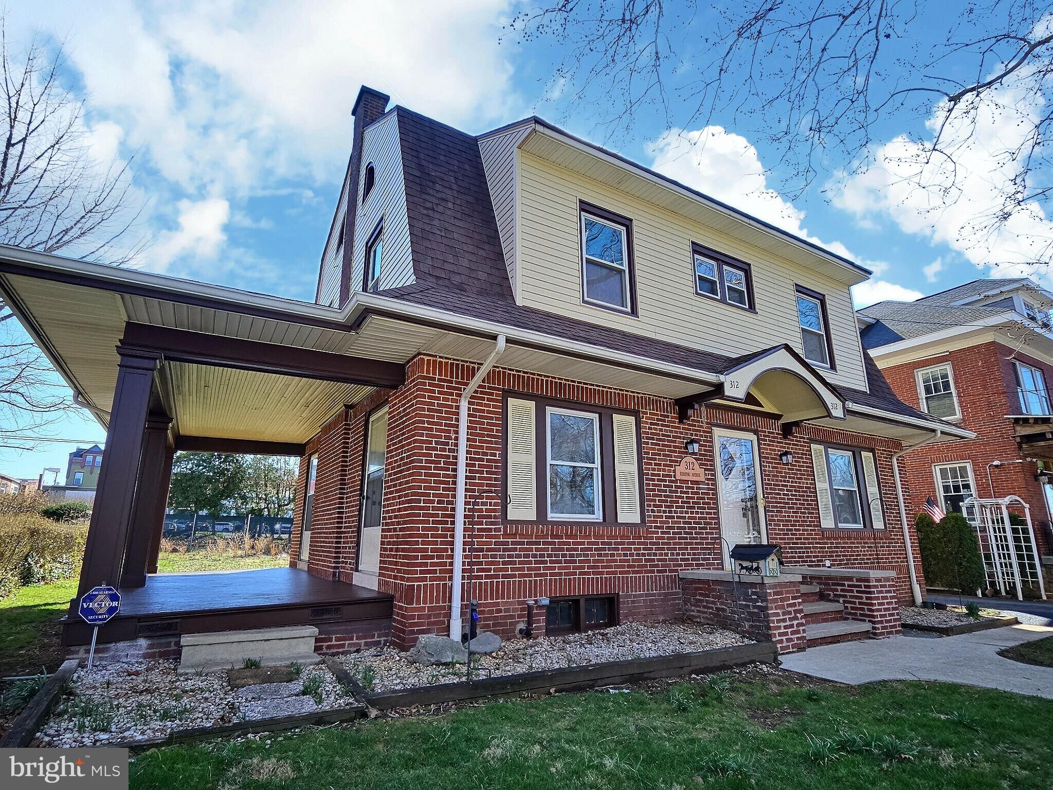 312 Reading Avenue Reading, PA 19611 - Photo 1 of 72