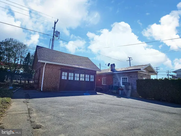 $369,901 | 312 Reading Avenue, Reading, PA 19611