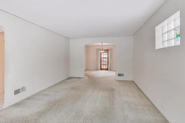 $399,900 | 1920 South Washington Avenue, Park Ridge, IL 60068