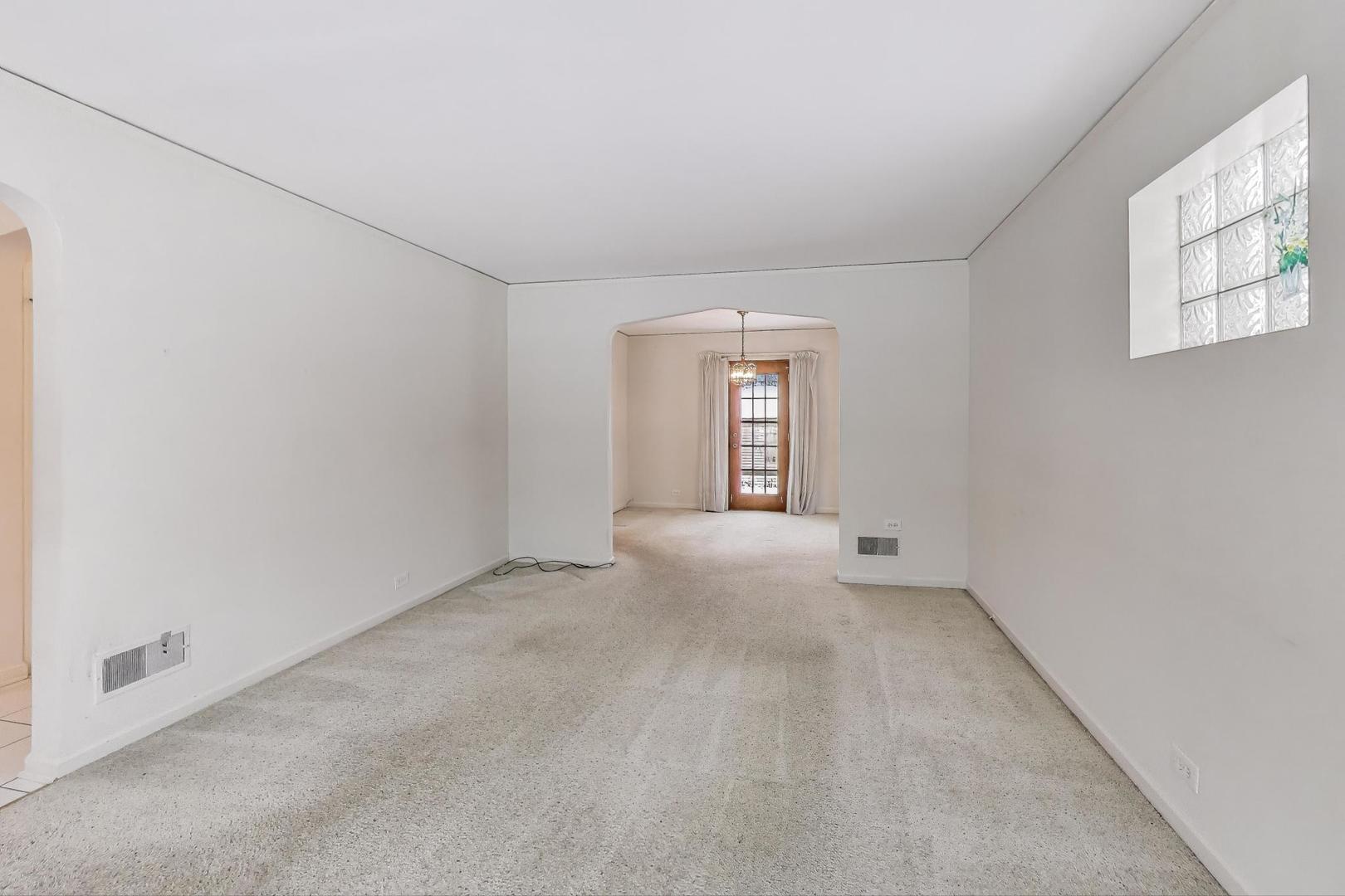 1920 South Washington Avenue Park Ridge, IL 60068 - Photo 4 of 30