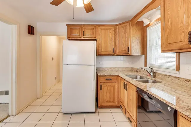 $399,900 | 1920 South Washington Avenue, Park Ridge, IL 60068