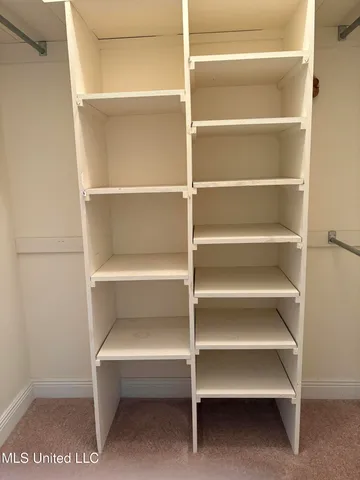 $2,100 | 554 Hanauma Place, Diamondhead, MS 39525