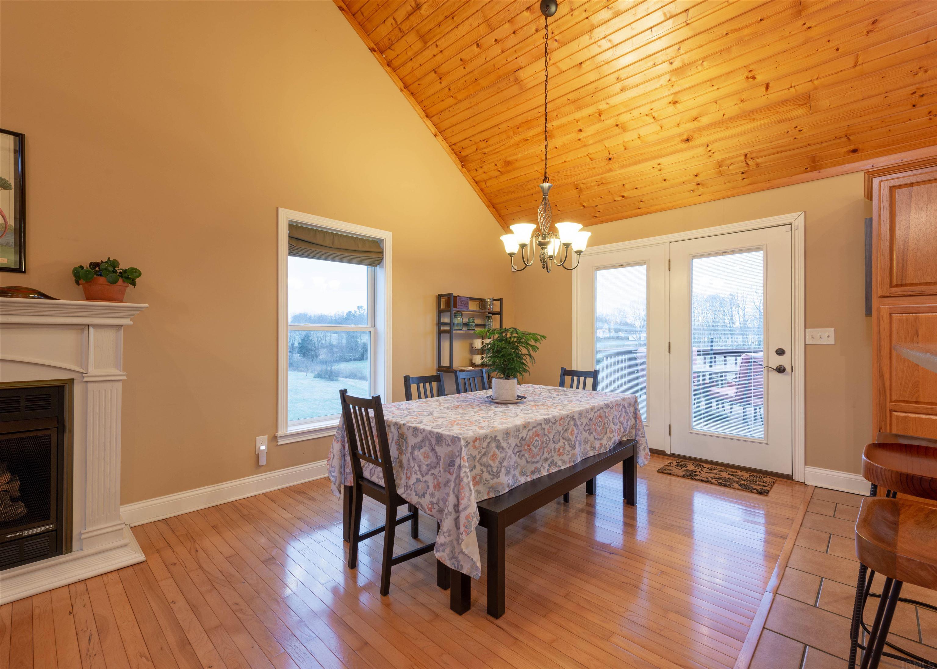 9410 South Harrodsburg Road Springville, IN 47462 - Photo 4 of 29
