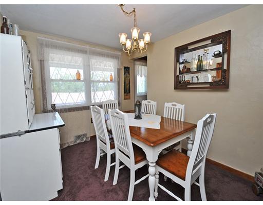 283 McConnell Road Canonsburg, PA 15317 - Photo 3 of 10 Dining Room.