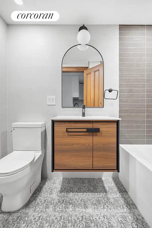 1137 Park Place Brooklyn, NY 11213 - Photo 23 of 32