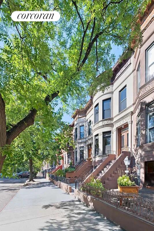 1137 Park Place Brooklyn, NY 11213 - Photo 29 of 32