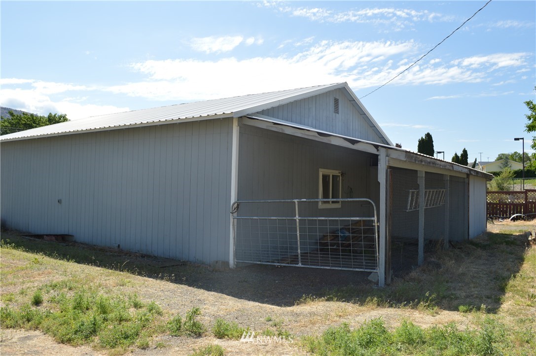 405 Kendall Street Riverside, WA 98849 - Photo 22 of 23