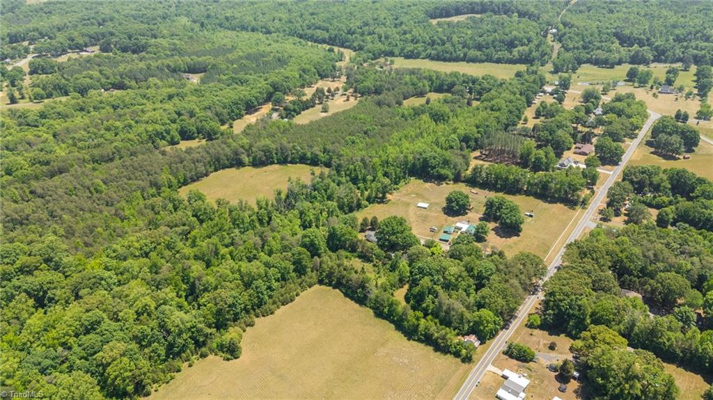 122 Buck Road Eden, NC 27288 - Photo 31 of 40