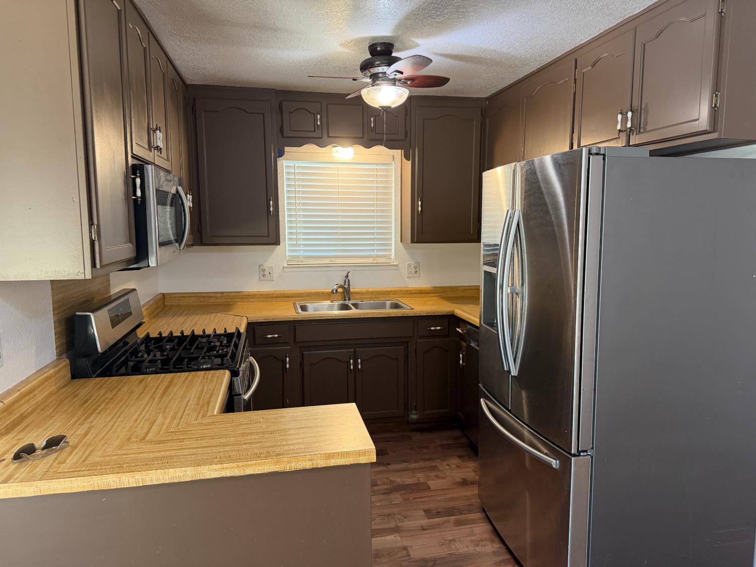 621 Monitor Court Modesto, CA 95354 - Photo 5 of 16