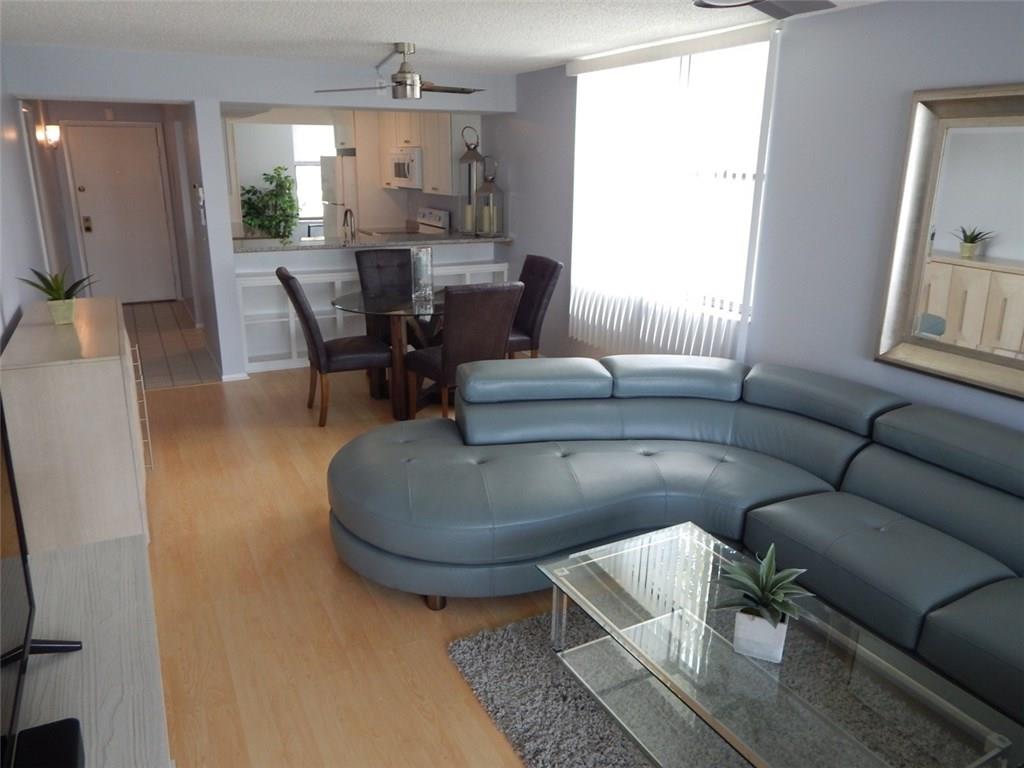 1950 Southwest Palm City Road, Unit 11201 Stuart, FL 34994 - Photo 12 of 41 Gallery Image 12