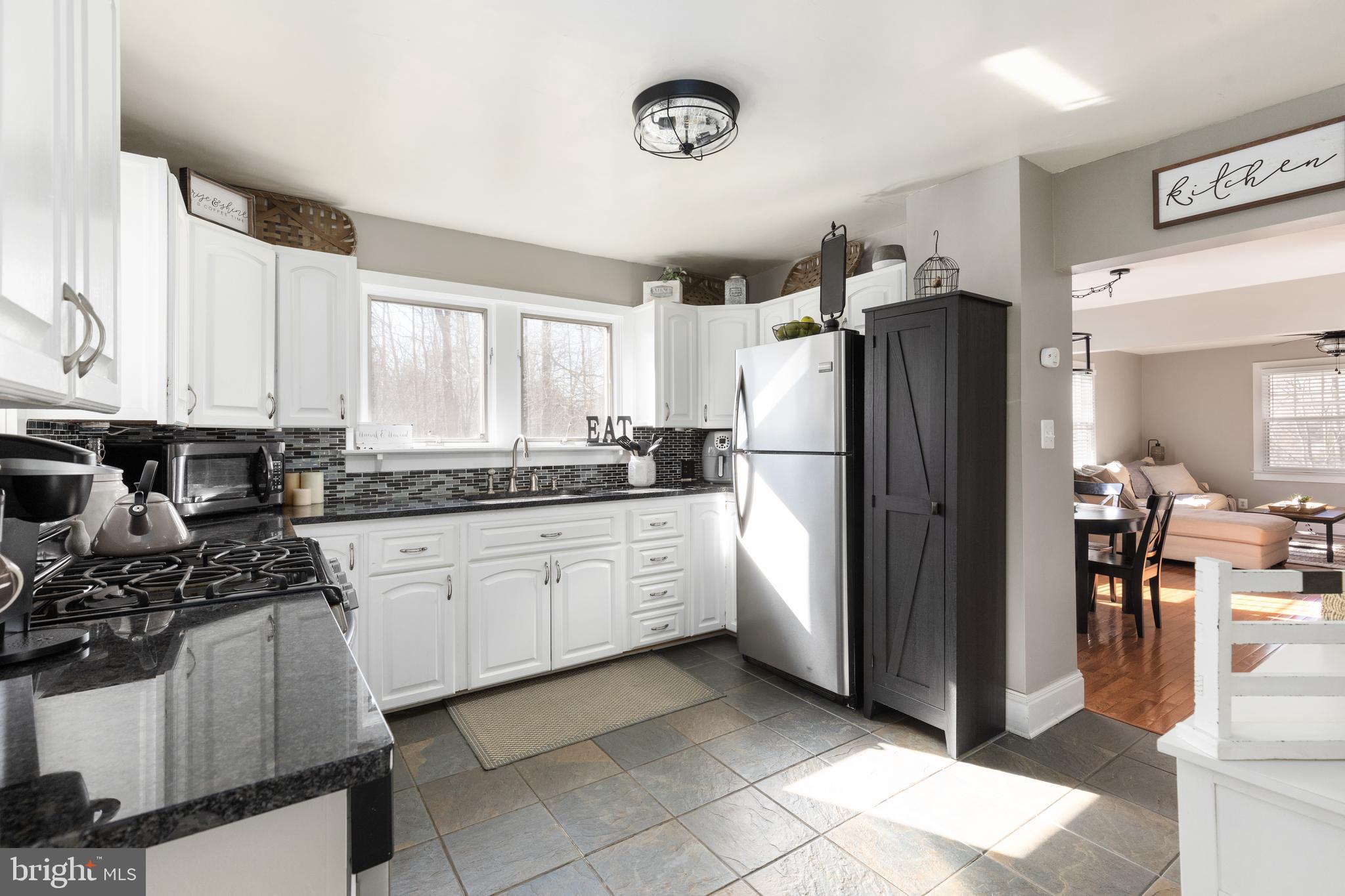 13121 Marsh Road Bealeton, VA 22712 - Photo 8 of 28 Kitchen