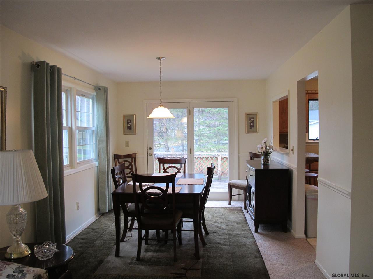 21 Haystack Road Clifton Park, NY 12065 - Photo 4 of 13 Photo 4