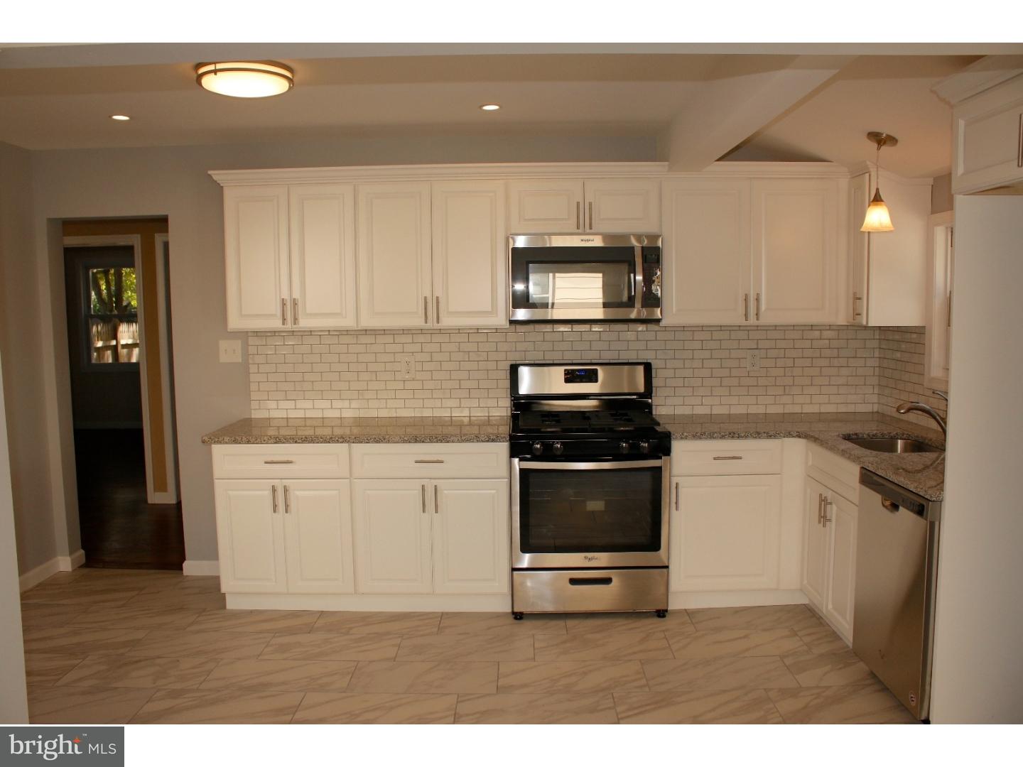 67 Axford Road Hamilton, NJ 08610 - Photo 6 of 21 Gallery Image 6