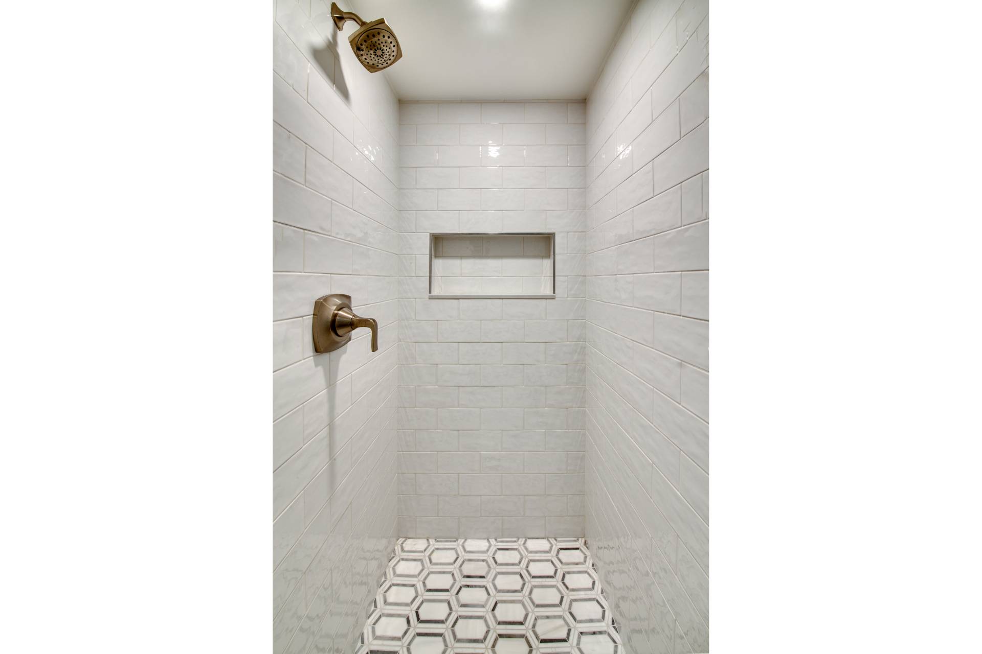 42 Whooping Hollow Road East Hampton, NY 11937 - Photo 19 of 21 a bathroom with a shower
